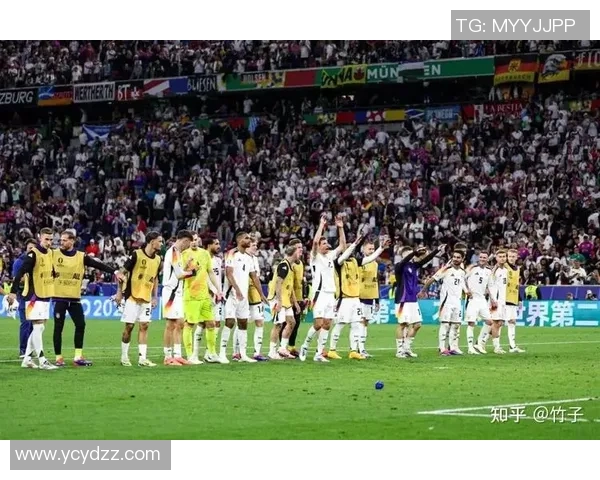 美国与西班牙激战正酣中文解说带你领略精彩瞬间与战术分析